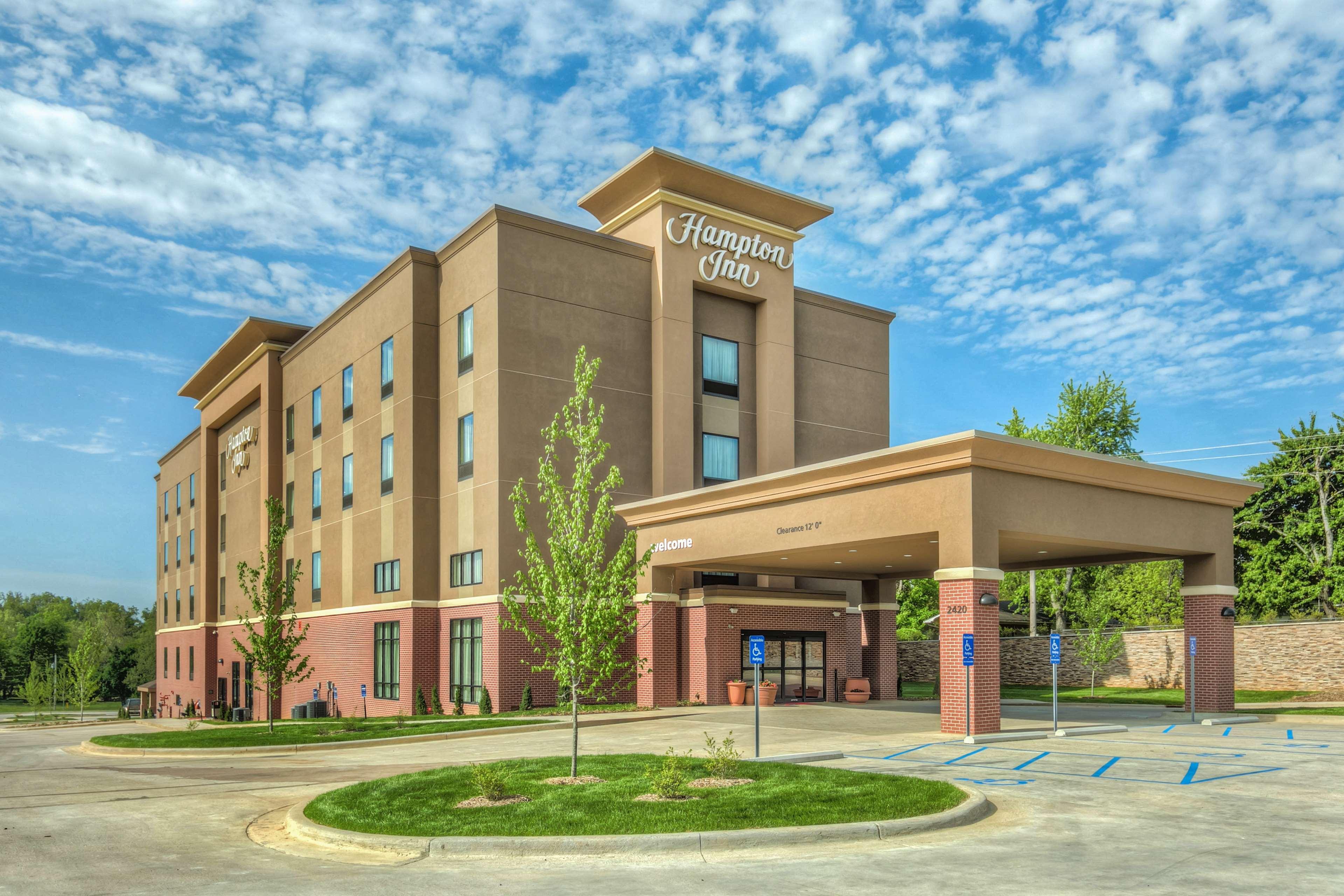 Hampton Inn Poplar Bluff Bagian luar foto