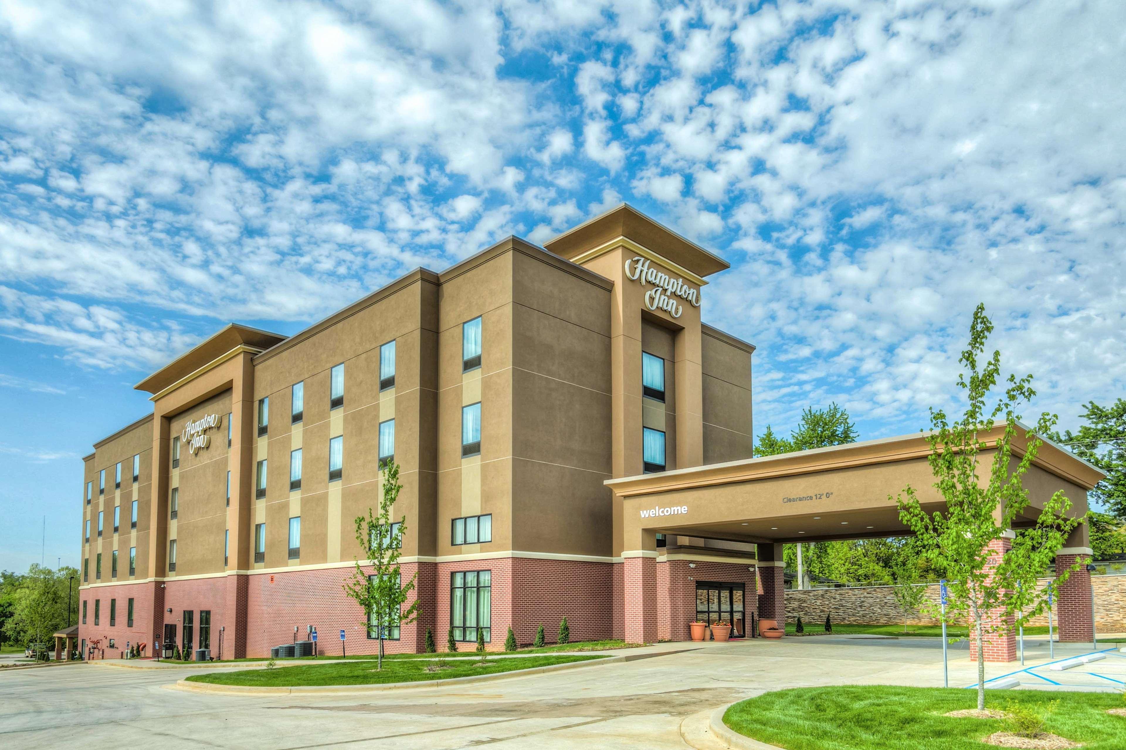 Hampton Inn Poplar Bluff Bagian luar foto